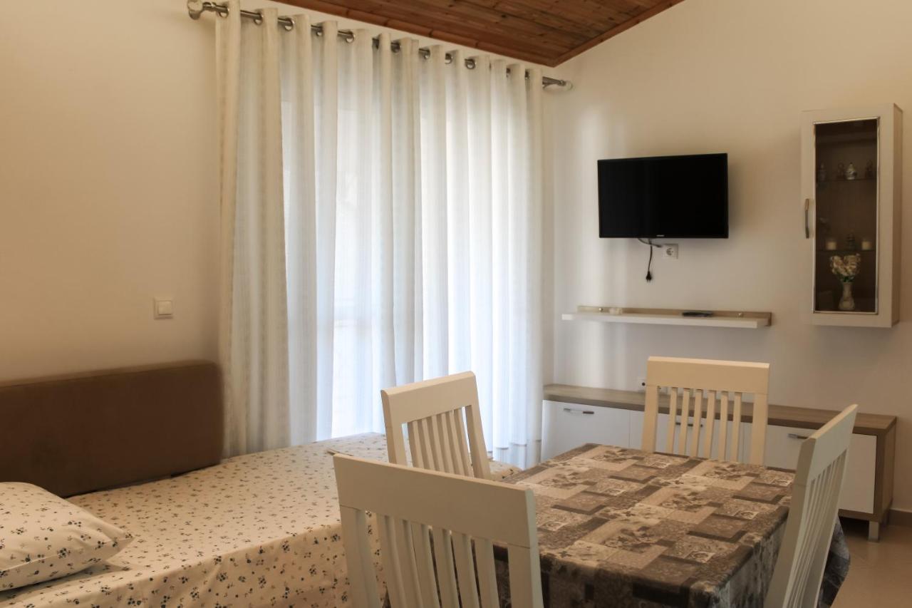 Villa 29 Саранда Экстерьер фото